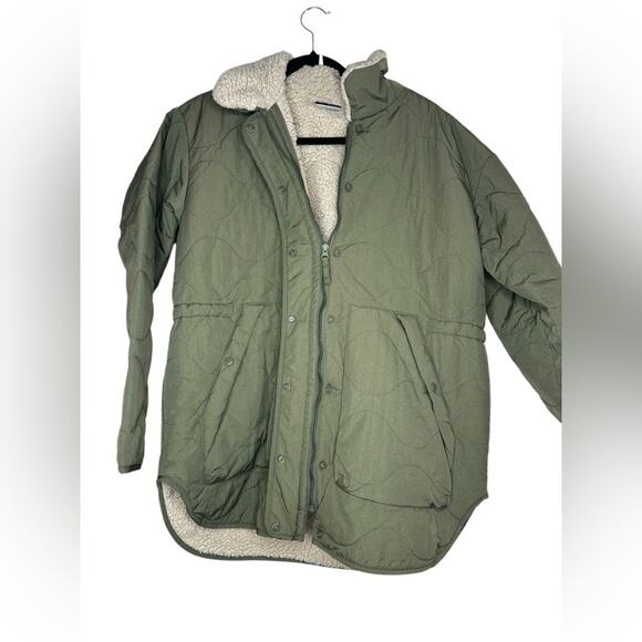 Columbia Green Quilted Jacket with Sherpa Lining - Picture 1 of 5